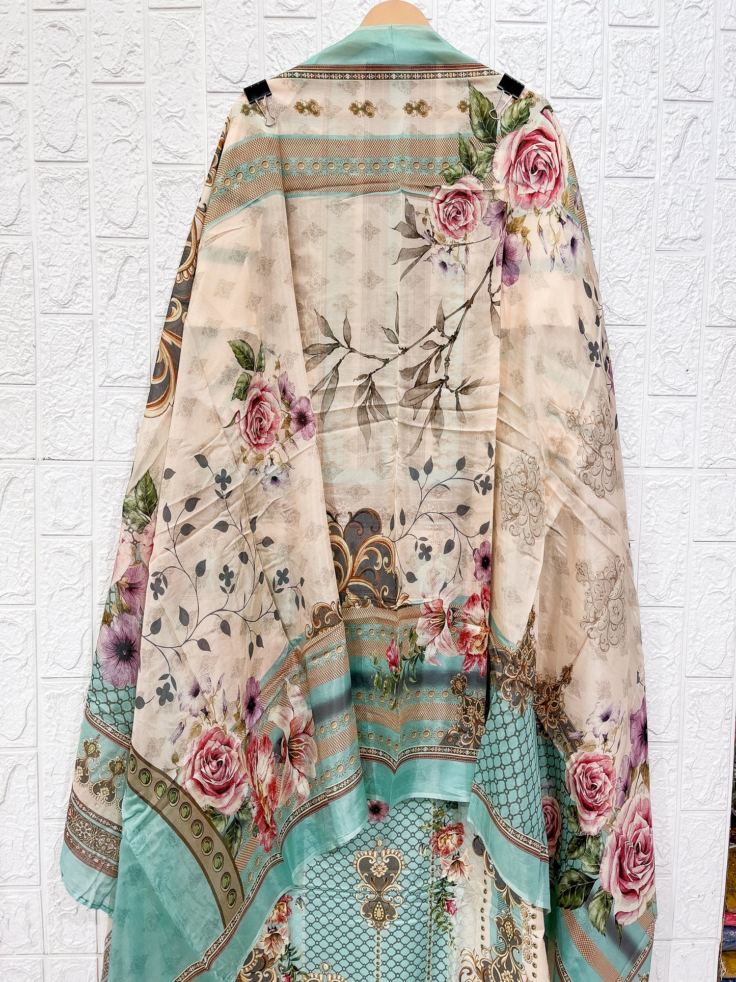 PAKISTANI PRINT LAWN COTTON SUIT