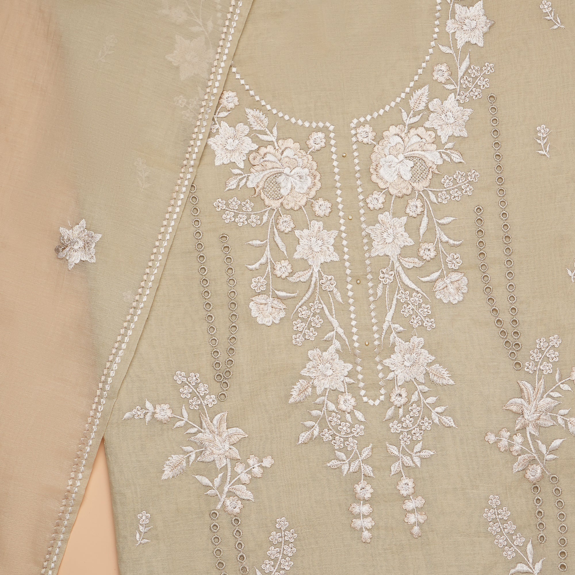 AVARAYA UNSTITCHED DRESS MATERIAL
