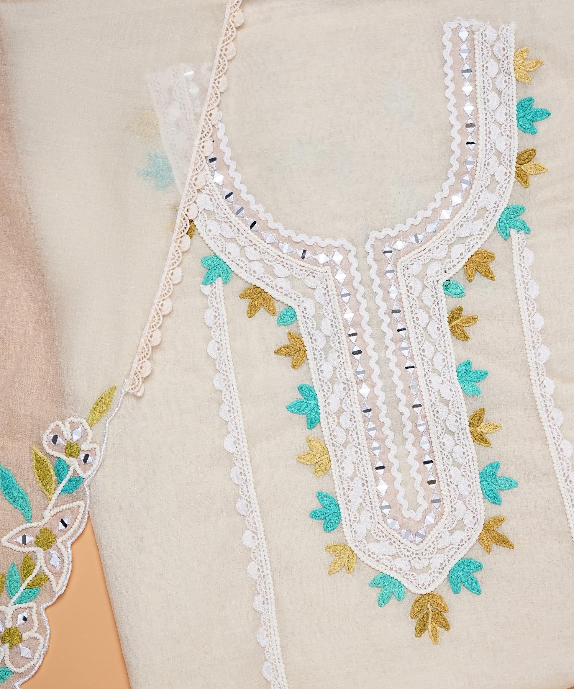 AVARAYA UNSTITCHED DRESS MATERIAL
