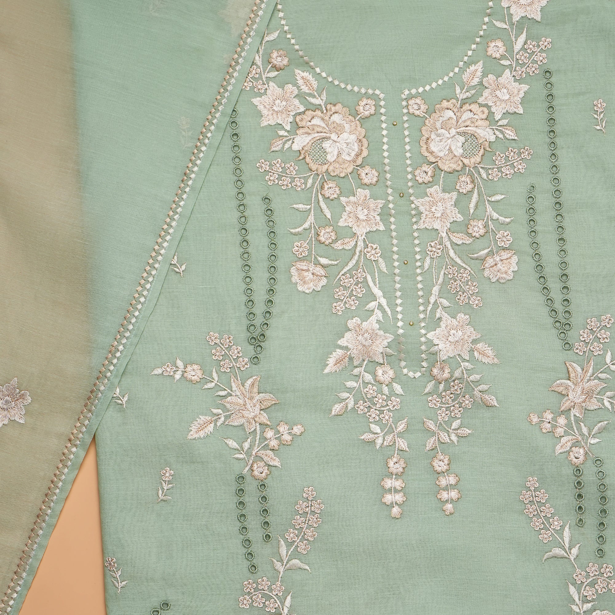 AVARAYA UNSTITCHED DRESS MATERIAL